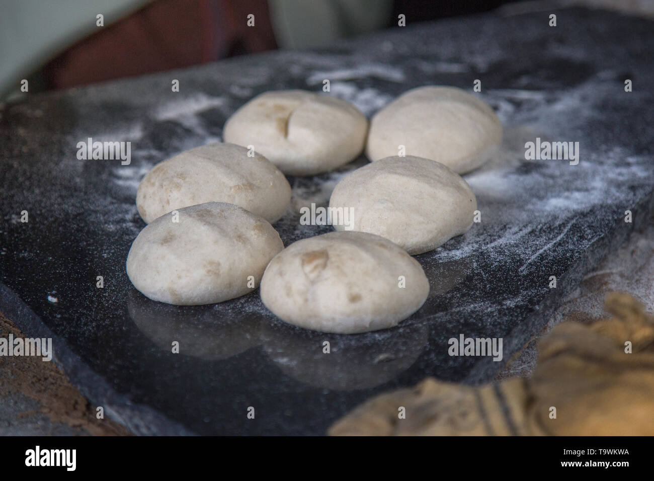 Chapati Making Process Making chapati hi-res stock photography and images - Alamy