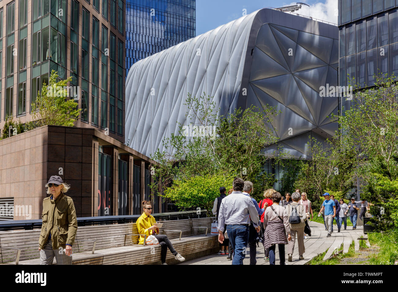 The Shed comes into view as you walk north on the High Line, Hudson Yards, New York, New York, USA. Stock Photo