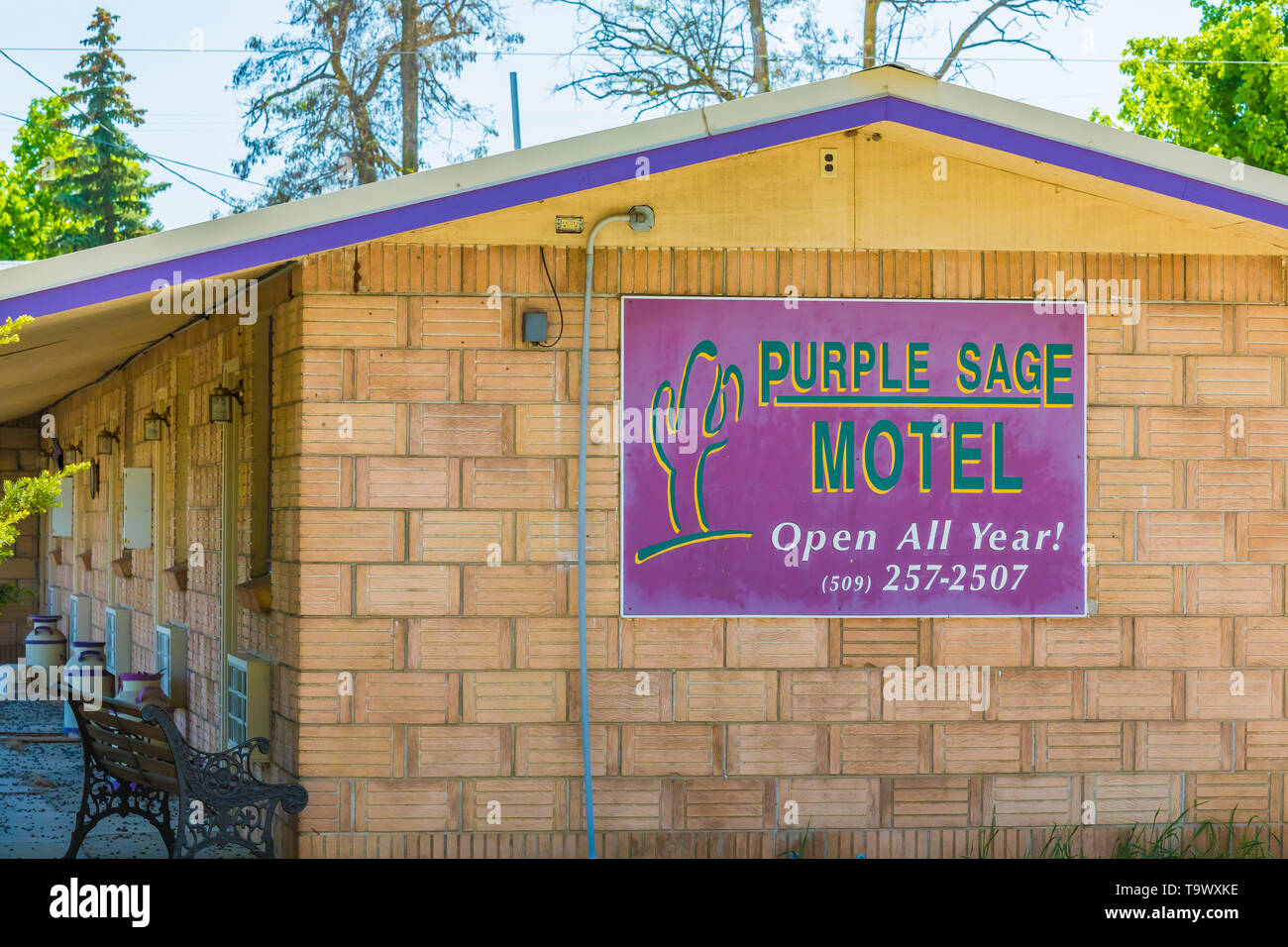 Purple Sage Motel, now closed, along the route of old U.S. 10 in