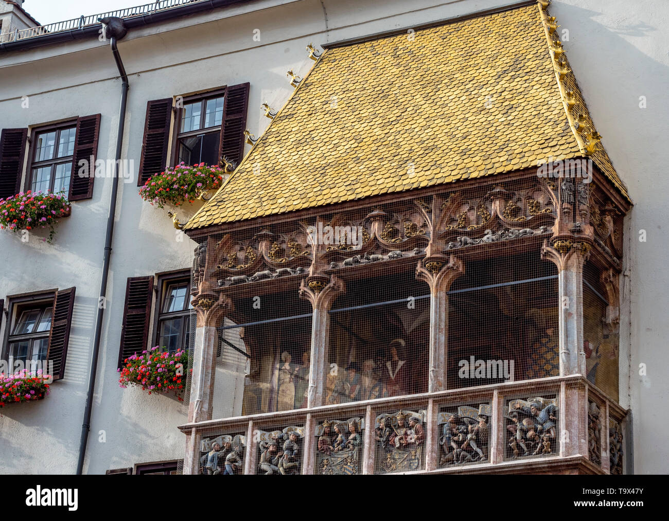 The golden Dachl, Late-Gothic splendour bay window from the 15th century in the Old Town of Innsbruck, Tyrol, Republic of Austria, Europe, Das Goldene Stock Photo