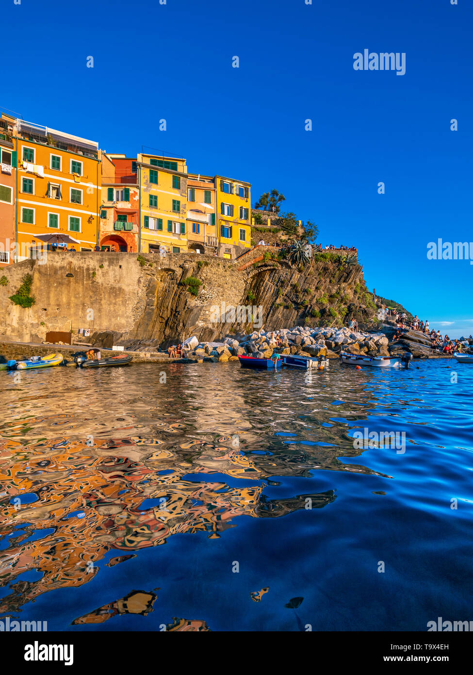 Local view with harbour and coloured houses, Riomaggiore, Cinque Terre, La Spezia, Liguria, Italy, Europe, Ortsansicht mit Hafen und bunten Häusern, L Stock Photo