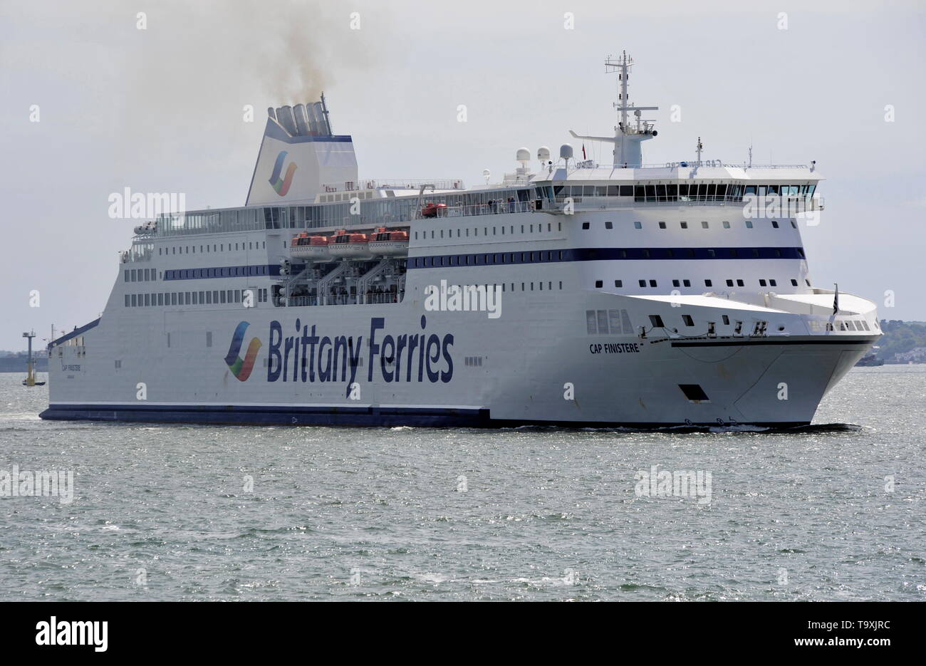 Cap finistere ferry hi-res stock photography and images - Alamy