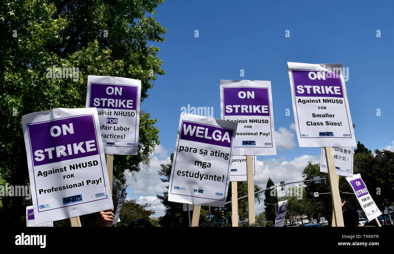 strike picket signs. New Haven Teachers Association strike New Haven Unified School District in Union City, California, on May 20, 2019 Stock Photo