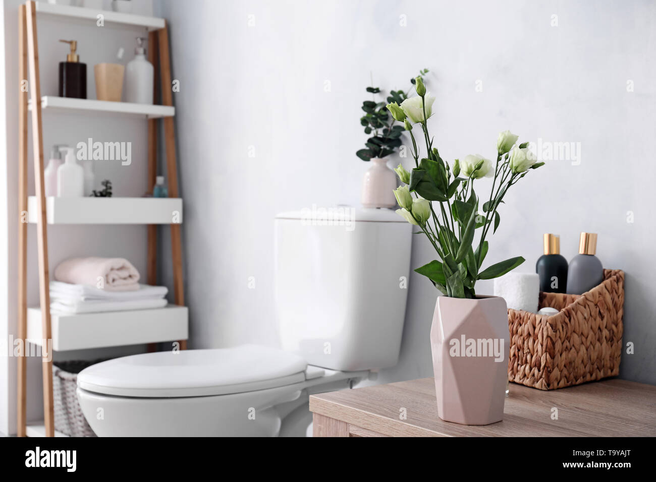 Toilet bowl flowers hi-res stock photography and images - Alamy