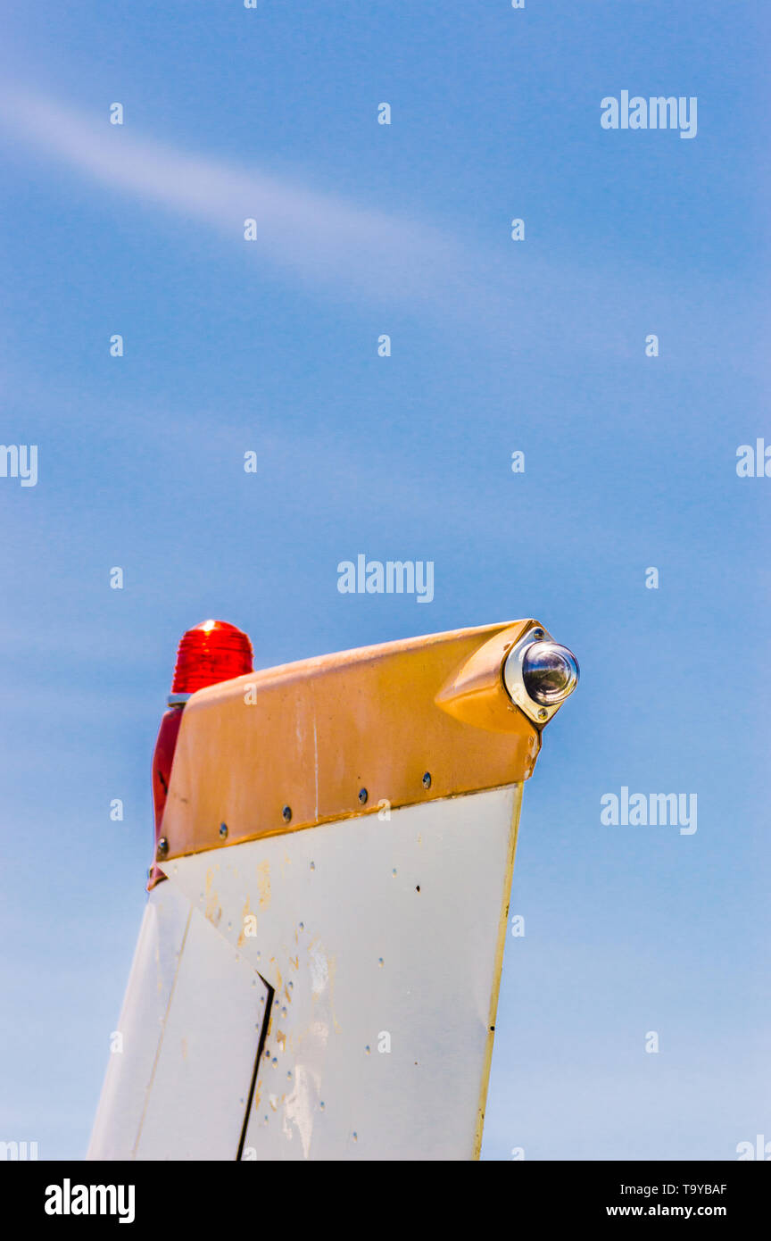 Airplane beacon light sale