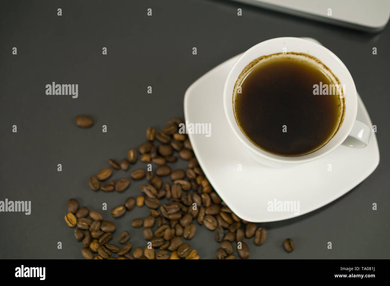 Text coffee break beans hi-res stock photography and images - Alamy