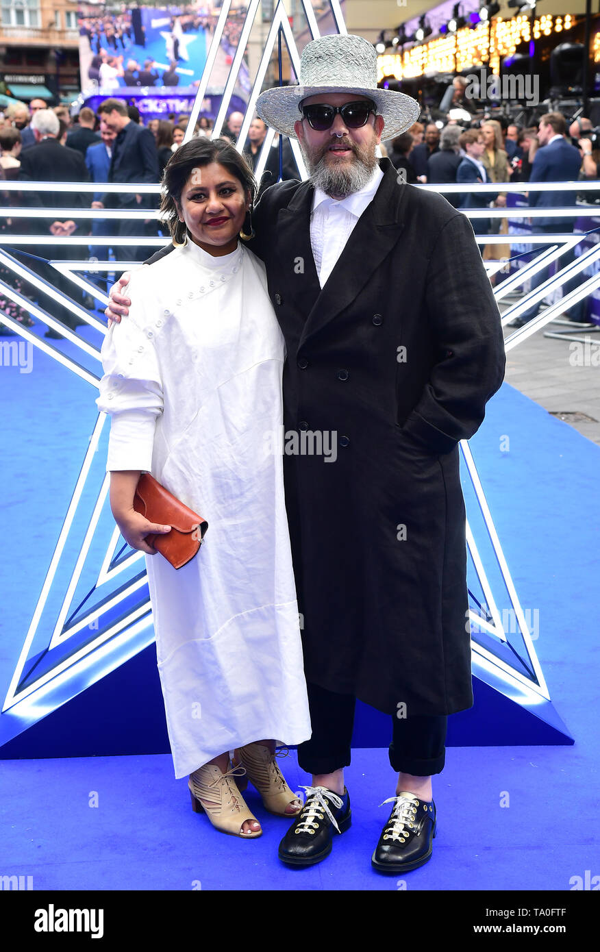 adidas neo cloudfoam white