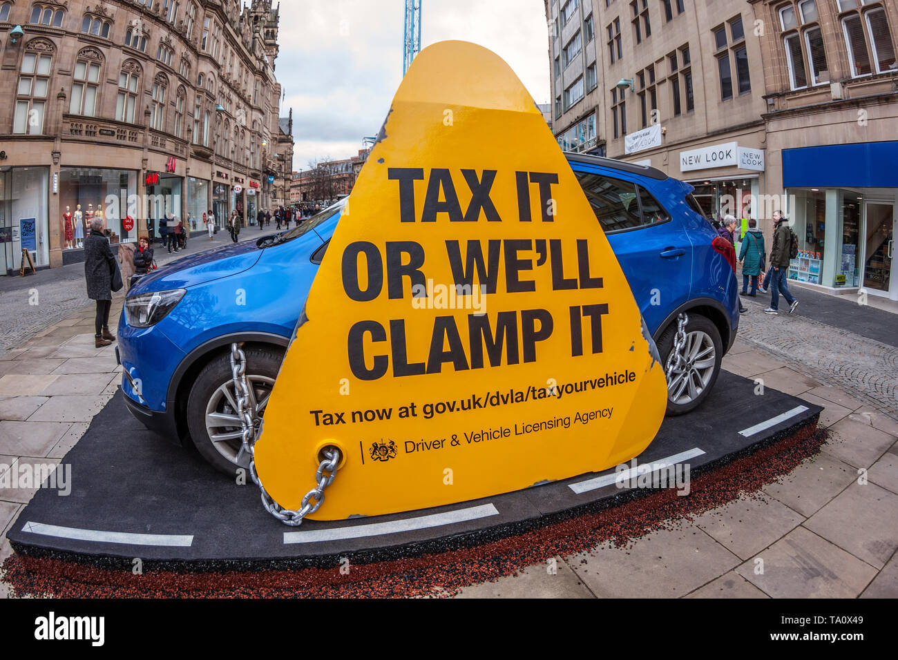 DVLA 'Tax It or We'll Clamp It' car tax warning campaign Stock Photo