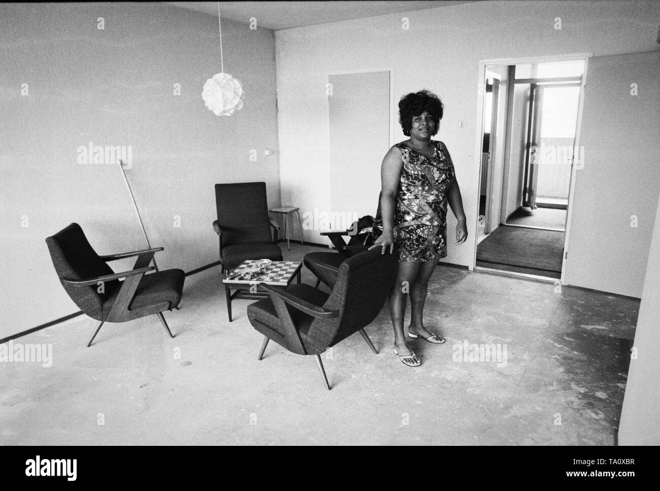Surinam family living in appartement in Bijlmermeer, Amsterdam appr. 1972 Stock Photo