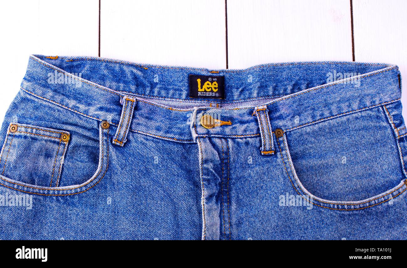 Chisinau, Moldova February 17, 2017: Close up of the Lee button on the blue  jeans. Lee brand denim jeans.It is an American manufacturer, founded in 1  Stock Photo - Alamy