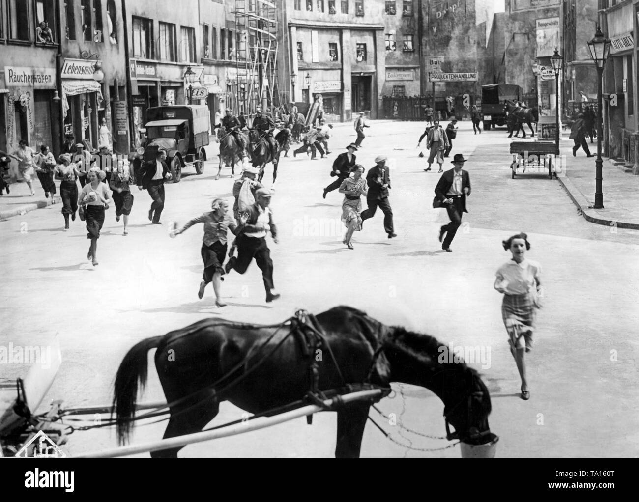 1930s police department hi-res stock photography and images - Alamy