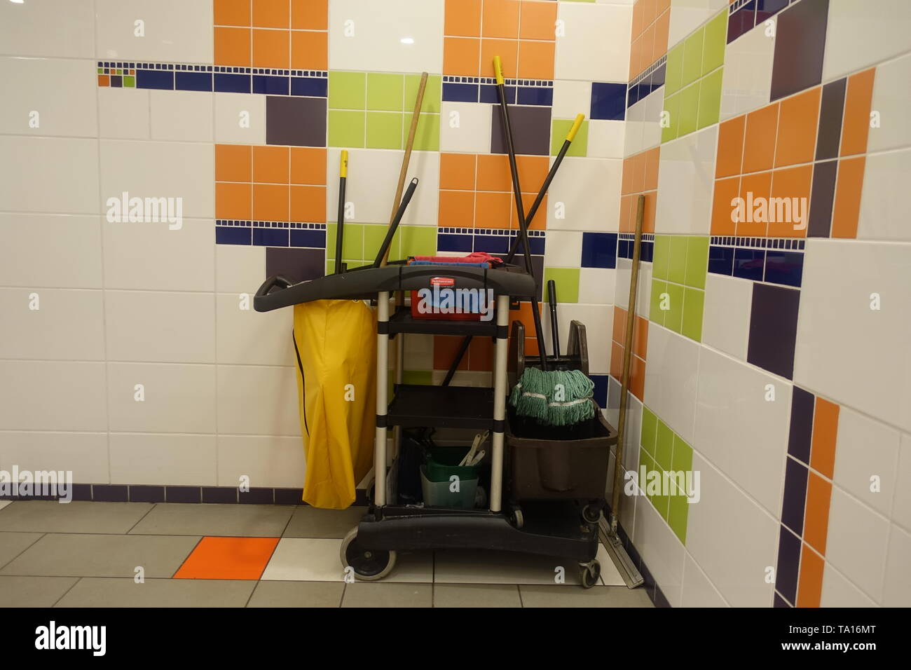 Metrotown Burnaby High Resolution Stock Photography and Images Alamy