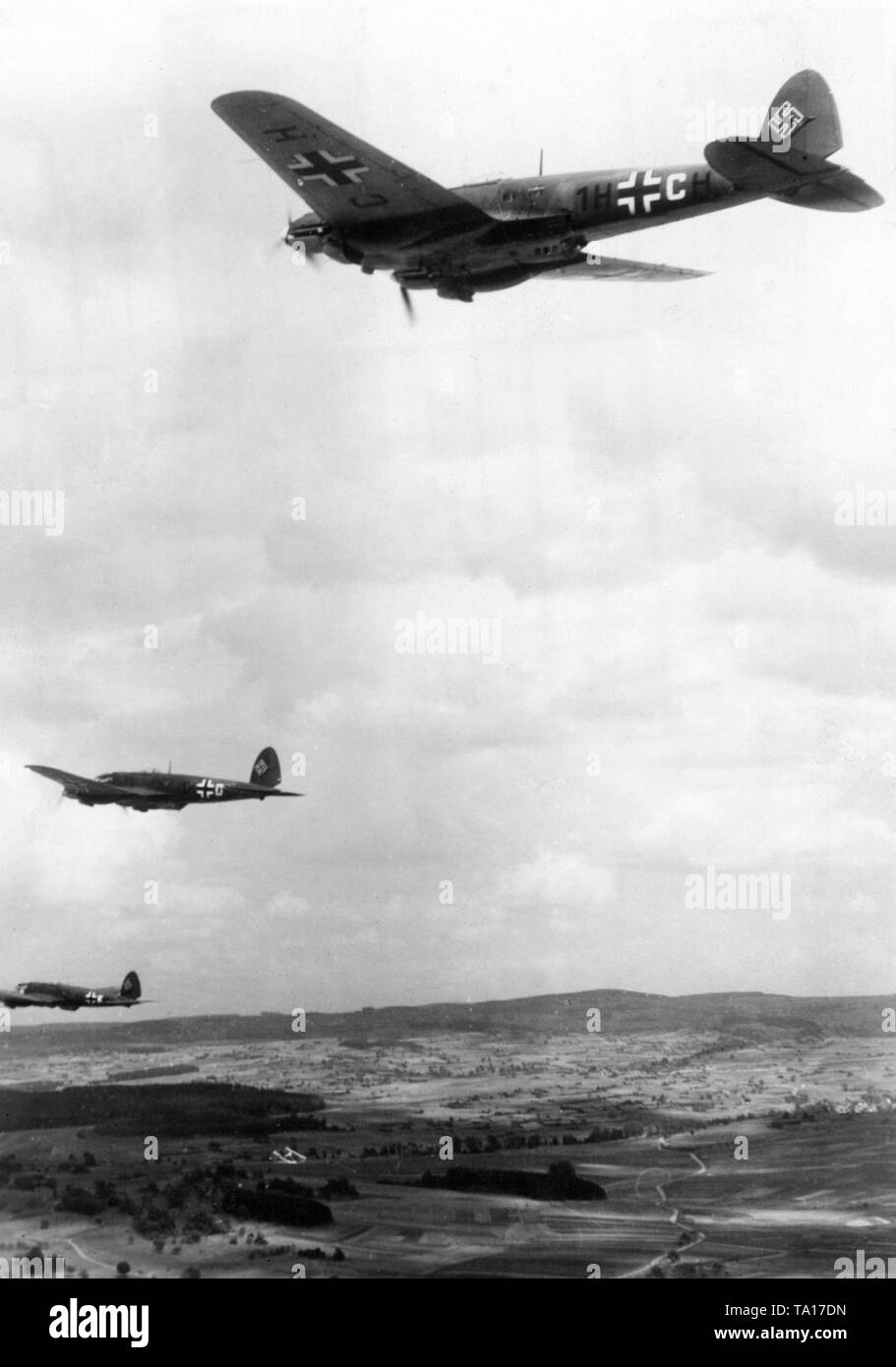 Heinkel he 111 in flight hi-res stock photography and images