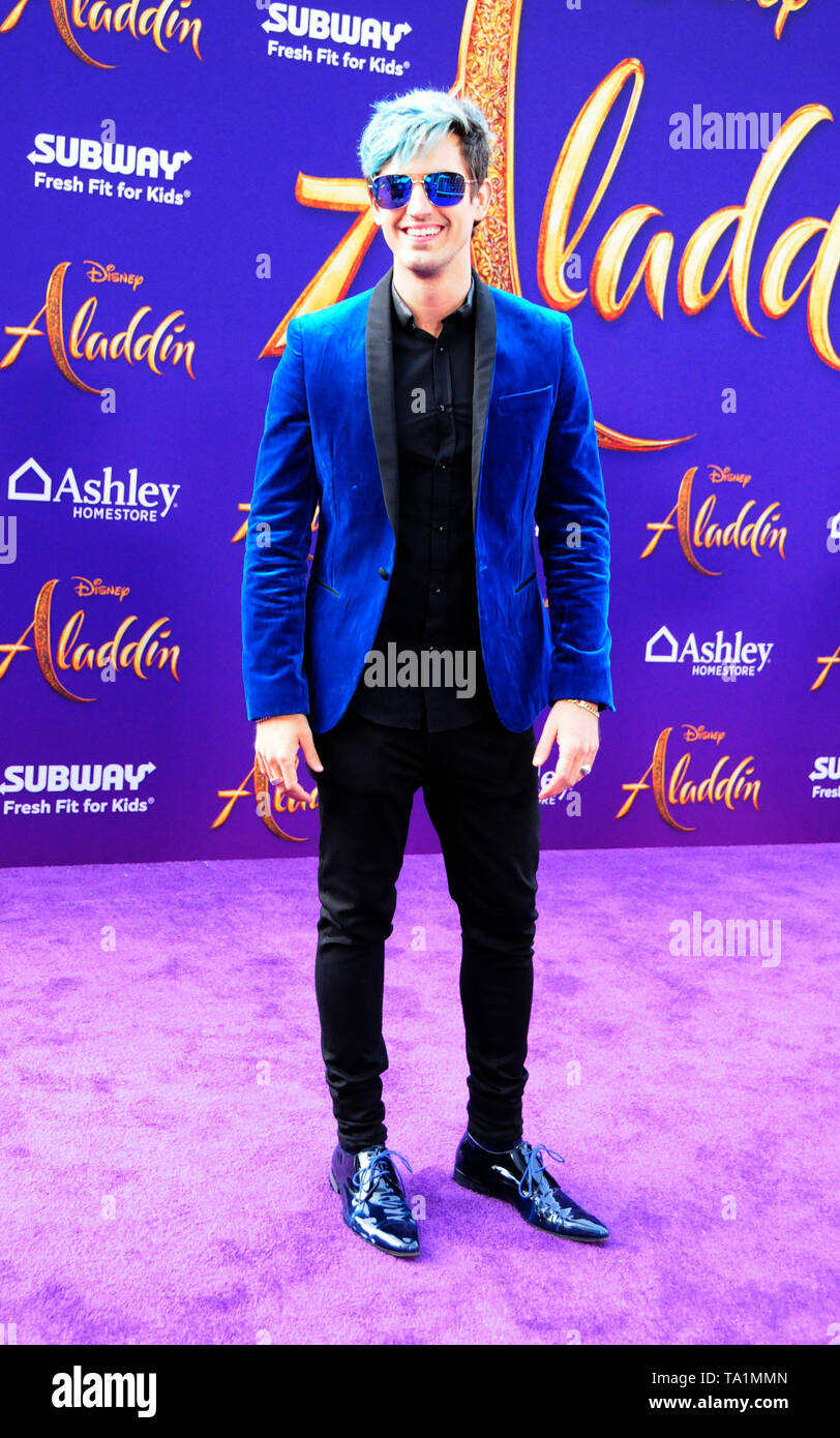 Asher monroe hi-res stock photography and images - Alamy