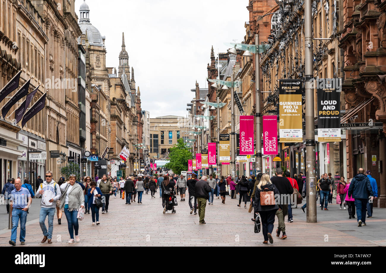 View of shoppers at hires stock photography and images Alamy