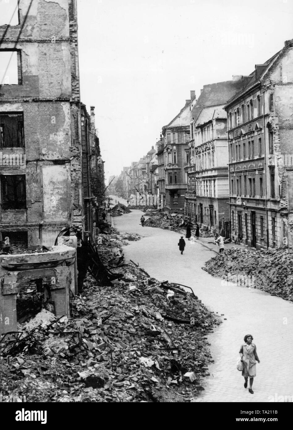 The streets of Munich filled with rubble after the Second World War, 1945 Stock Photo