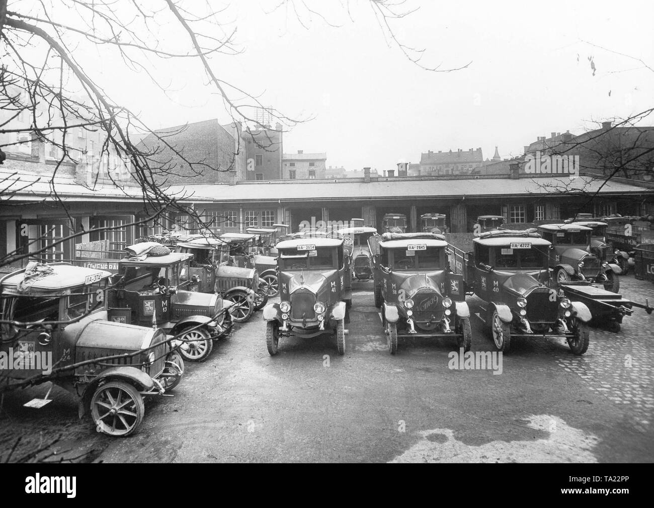 Vans in the yard of the Loewenbraeu AG, circa 1925 Stock Photo