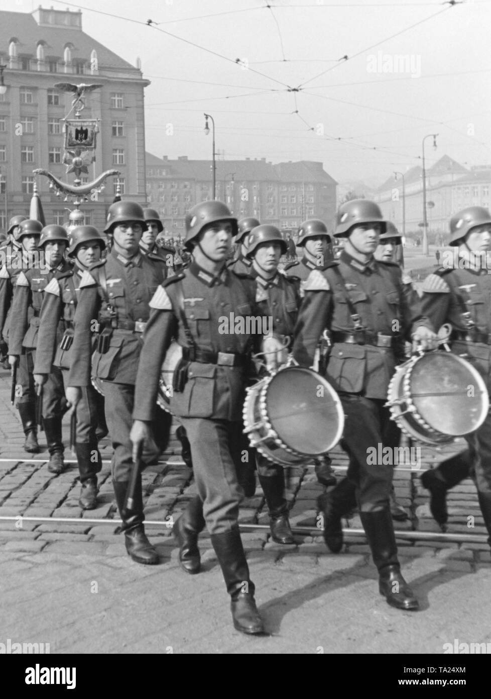 Changing of the guard in front of the building of the Wehrmacht plenipotentiaries at the Reich Protector of Bohemia and Moravia. Since March 1939, the areas of Bohemia and Moravia had been under German occupation. Stock Photo