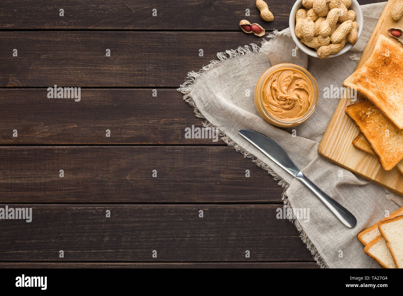 Nut free lunch table hi-res stock photography and images - Alamy