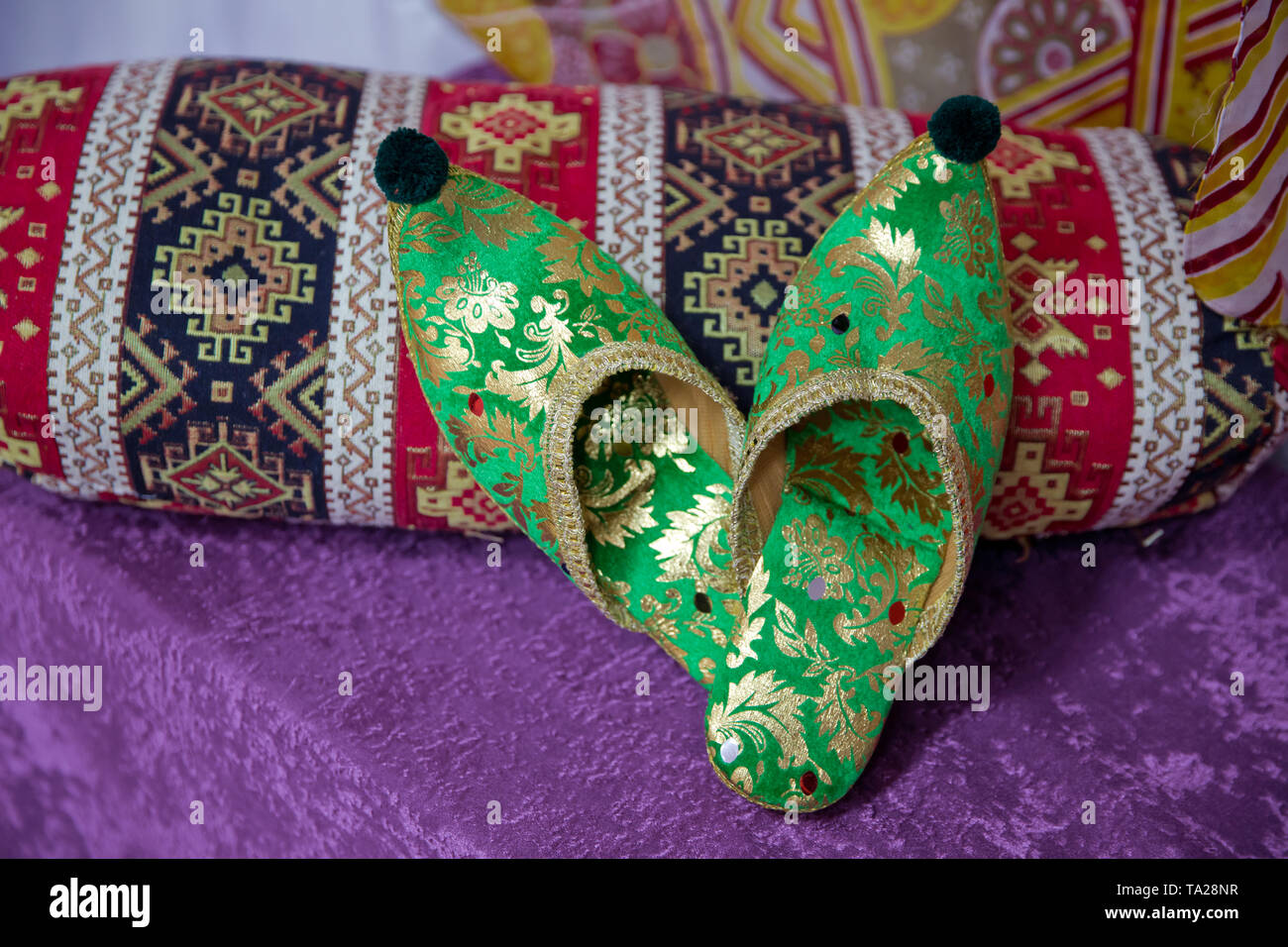 Traditional arabian slippers hires stock photography and images Alamy