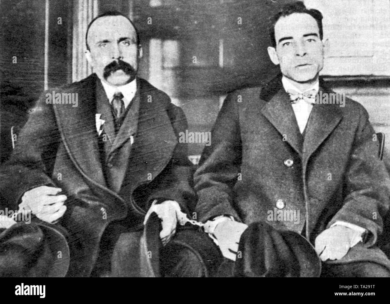 The two Italian anarchists Bartolomeo Vanzetti (left) and Nicola Sacco were sentenced to death and executed in the United States in 1927 'for communist activities' - despite worldwide protests regarding the process and its background. The question of fault remains unsettled until today. Both denied the allegations until the end. Our photo shows the condemned shortly before their execution. Stock Photo