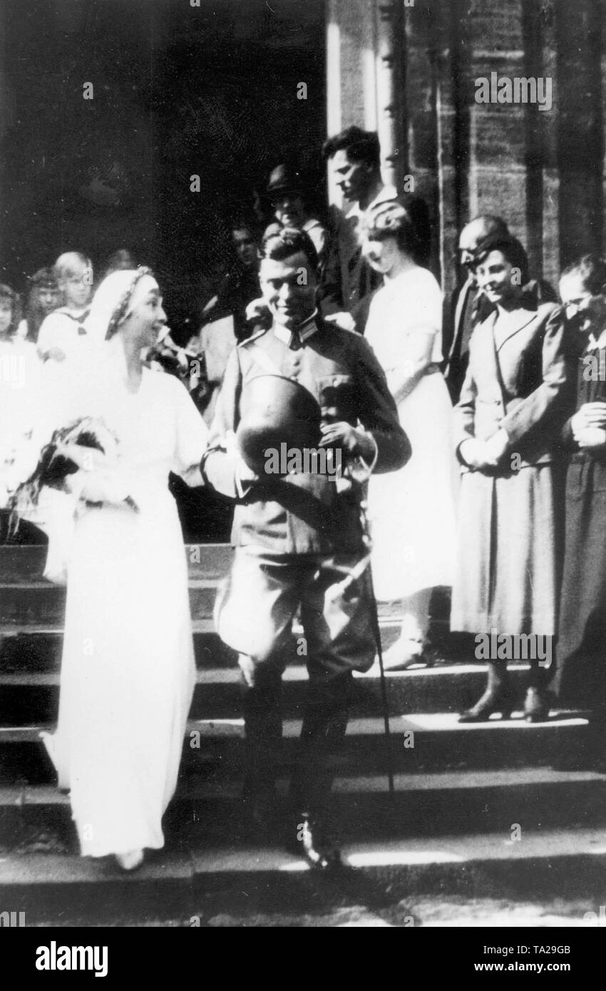 Claus Graf Schenk von Stauffenberg and his wife Nina leave the St. Jakob Church in Bamberg after the ceremony. Stock Photo