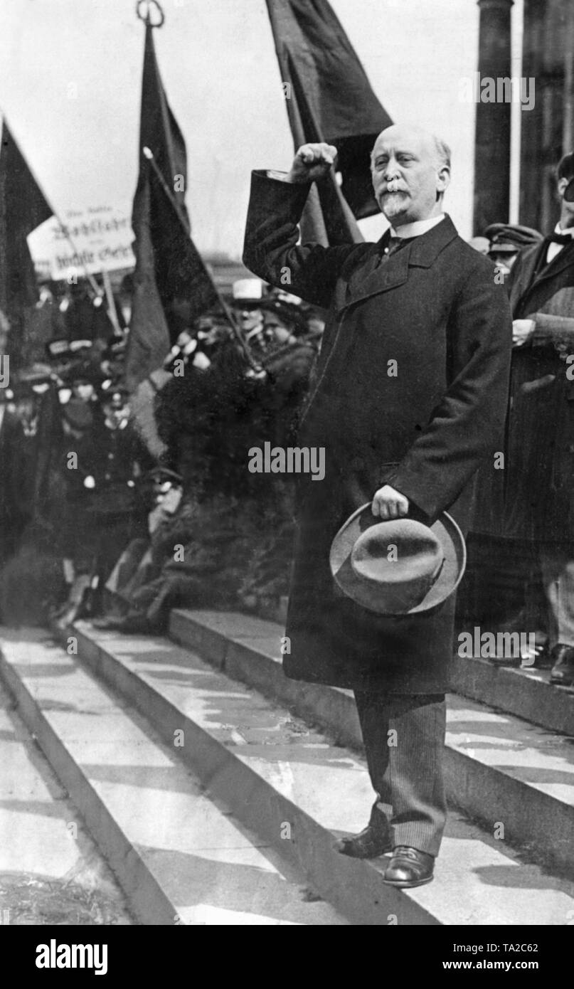 Chancellor Philipp Scheidemann at the celebration on the 1st of May, 1919 before the Reichstag building in Berlin. Stock Photo