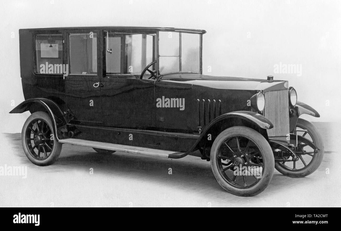 A Steyr 12 / 40PS sedan, built in 1921. Stock Photo