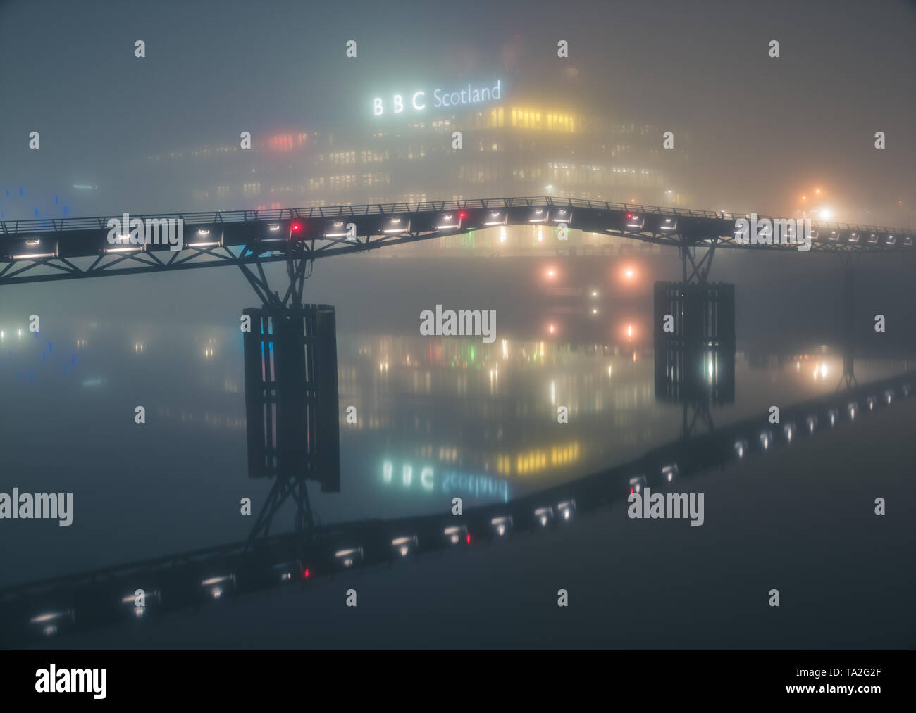 Fog city hi-res stock photography and images - Alamy