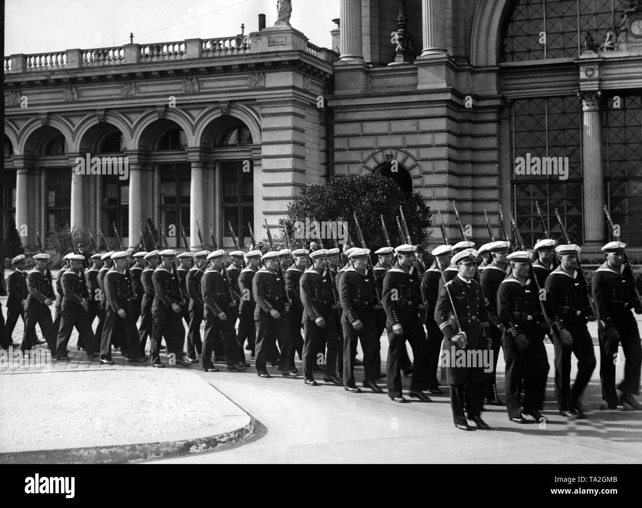 The Marine Honor Guard from Kiel marching in Berlin on the Skagerrak ...