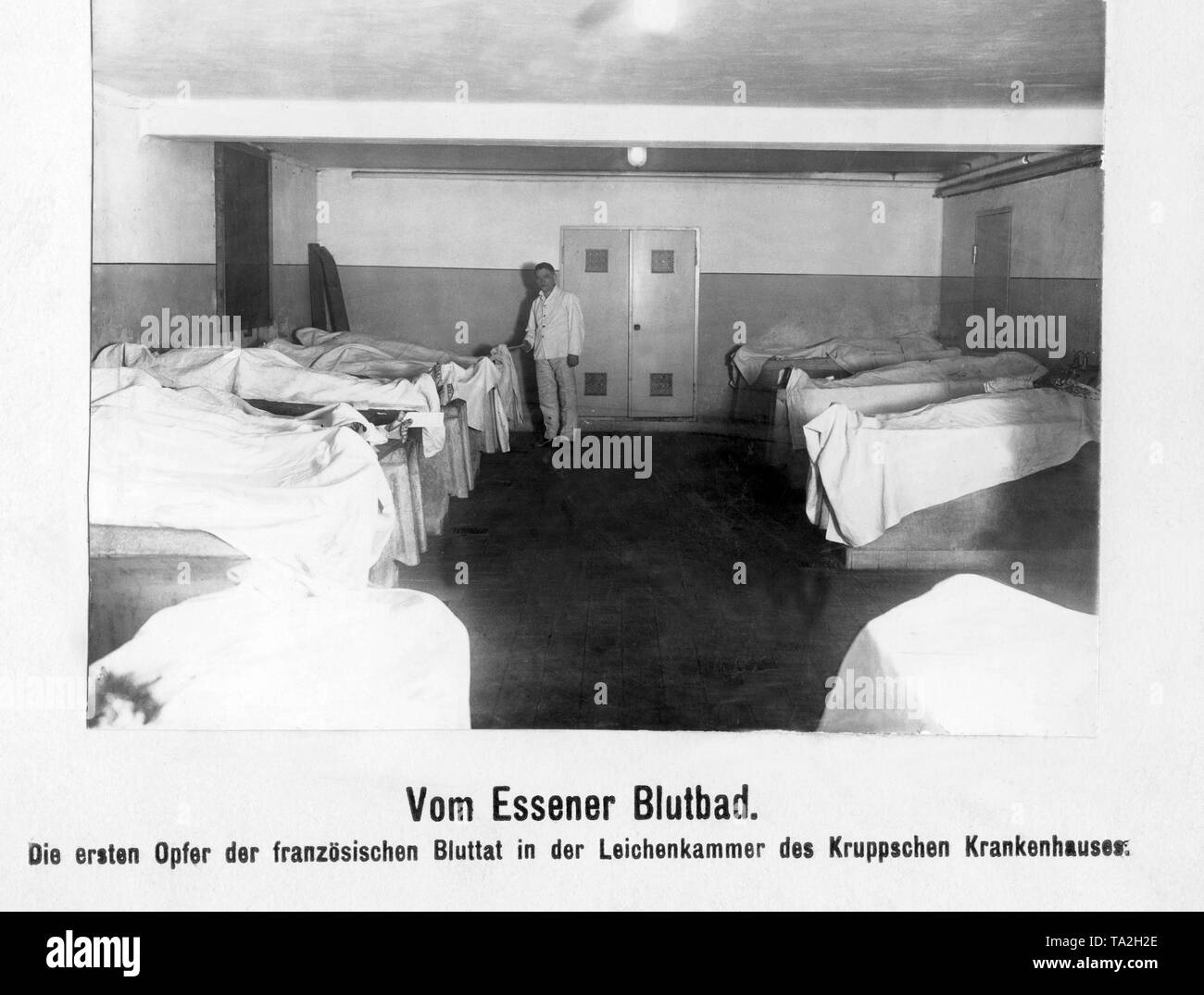 Morgue Black And White Stock Photos Images Alamy
