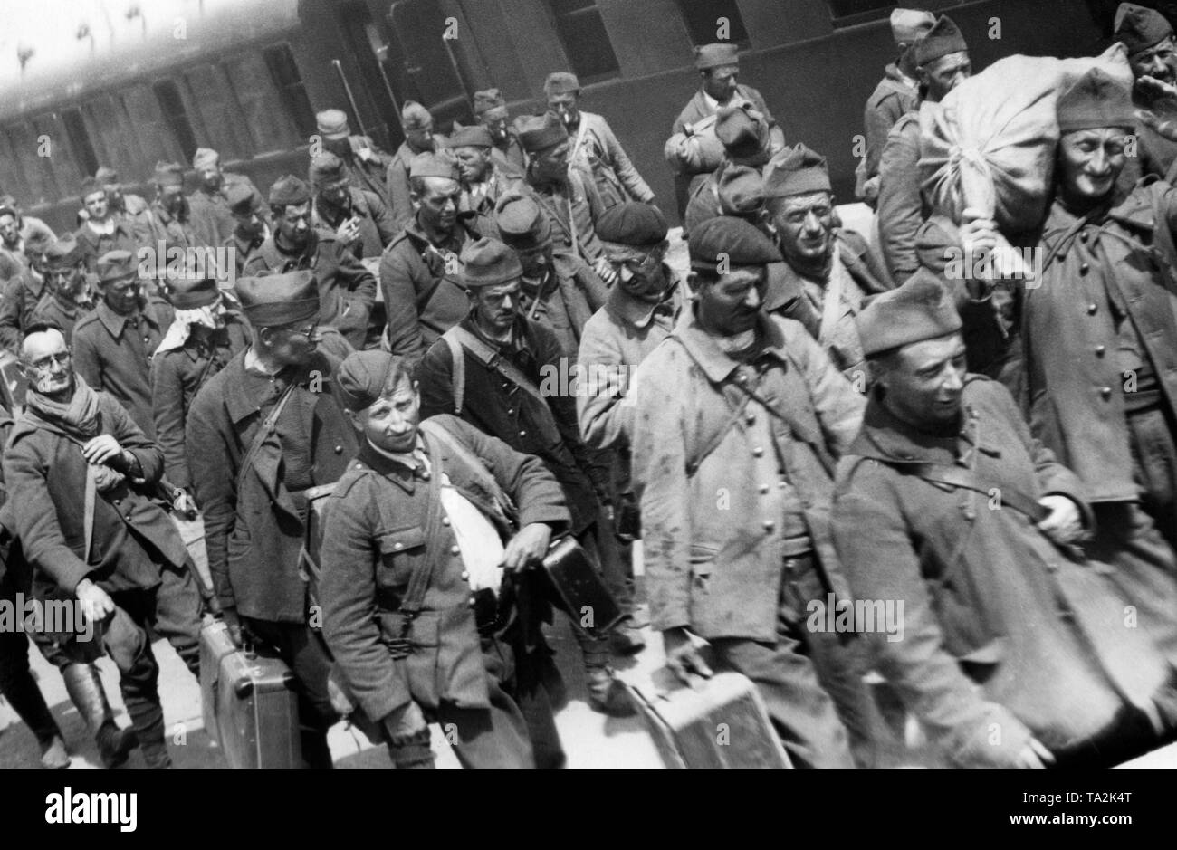 French soldiers, who have already participated in the First World War, are released from German captivity in Chalon sur Marne. Stock Photo