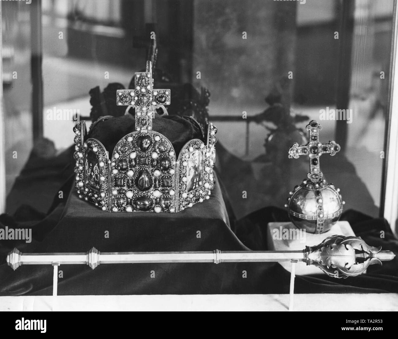 Replica of the imperial regalia, crown, orb and scepter at the 'Hause des Deutschen Handwerks'. Stock Photo