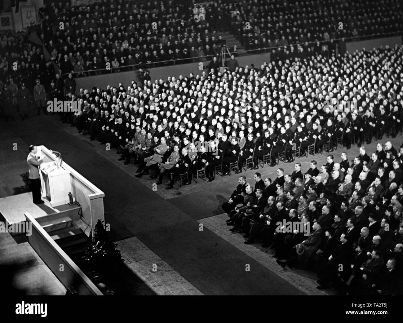 Minister of Propaganda Joseph Goebbels is holding a speech at a rally in the Berlin Sportpalast. Photo: Hoffmann-Scherl Stock Photo