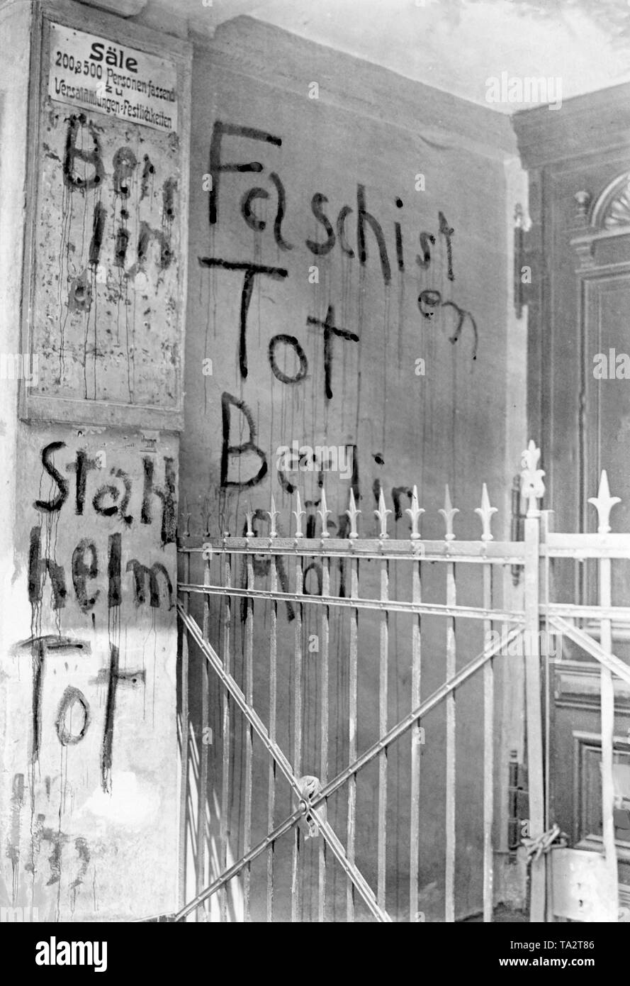 At a Berlin house entrance Communists have painted death threats against Fascists and members of the Stahlhelm. There were street battles between SA and the Rotfrontkaempferbund especially in the working class districts. Stock Photo