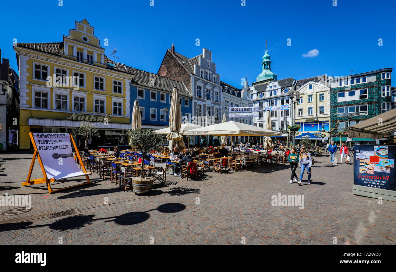 Recklinghausen, Ruhr area, North Rhine-Westphalia, Germany - street