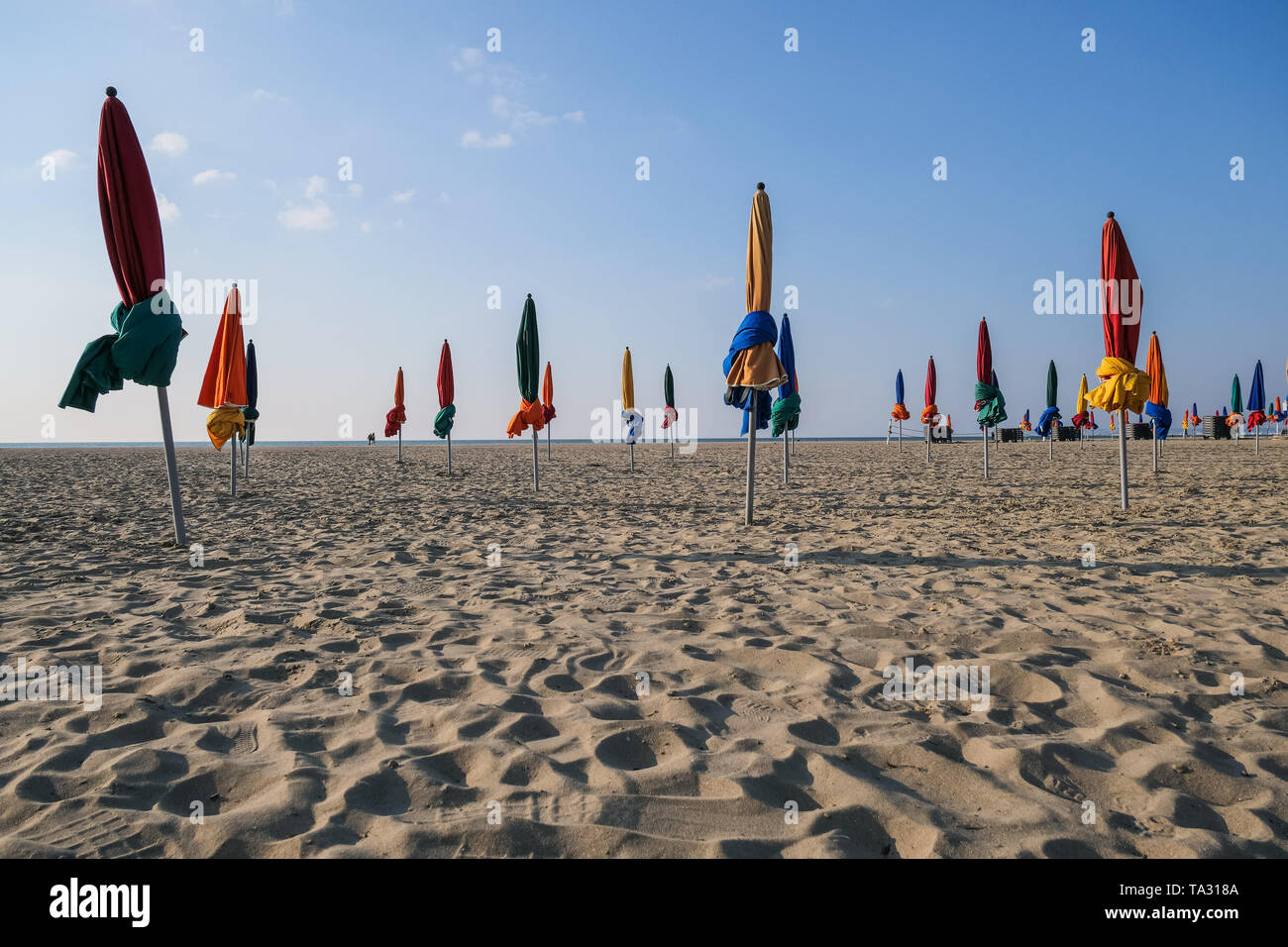 Deauville Parasols Hi res Stock Photography And Images Alamy Deauville Parasols Hi res Stock Photography And Images Alamy