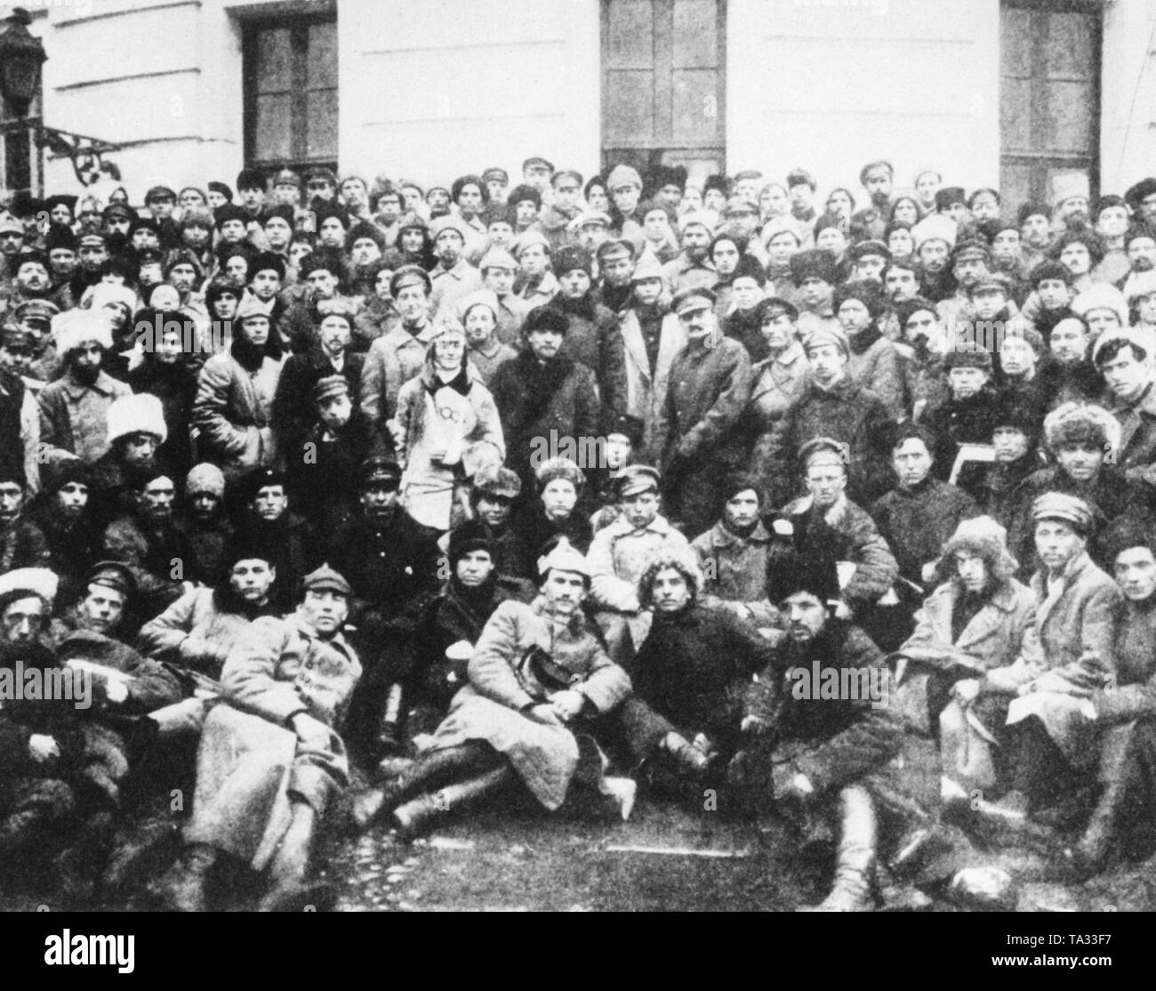 Red army soldier 1921 hi-res stock photography and images - Alamy