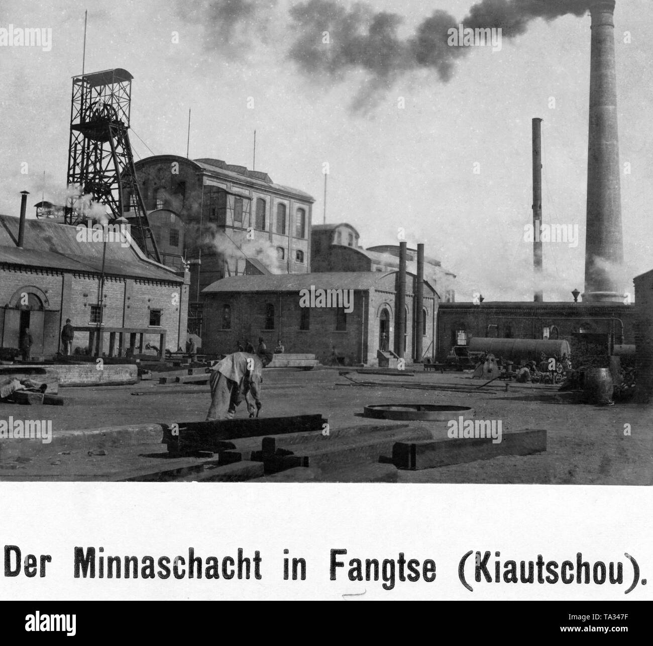 Economy: industry, China - German colony Tsingtao. View of the facilities of the mine in Fangtse. Stock Photo