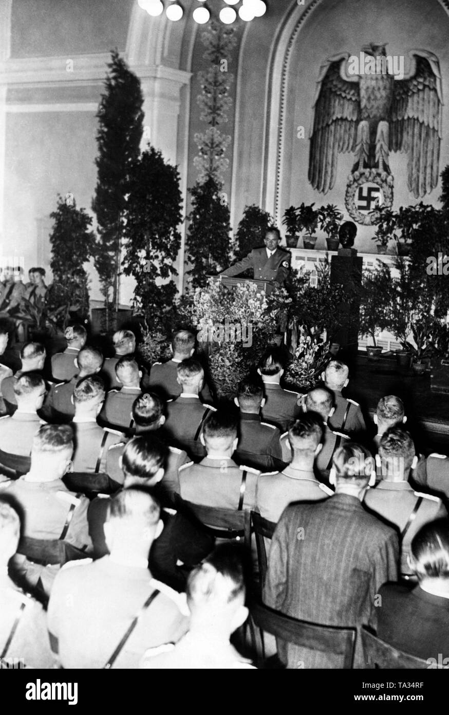 Commemoration of the 10th anniversary of the National Political Educational Establishments in Potsdam. Head of the National Political Educational Establishments Bernhard Rust and inspector of the Napola SS Obergruppenfuehrer August Heissmeyer gave a speech. The photo was taken during Reich Minister Rust's speech. Propaganda photo. Stock Photo