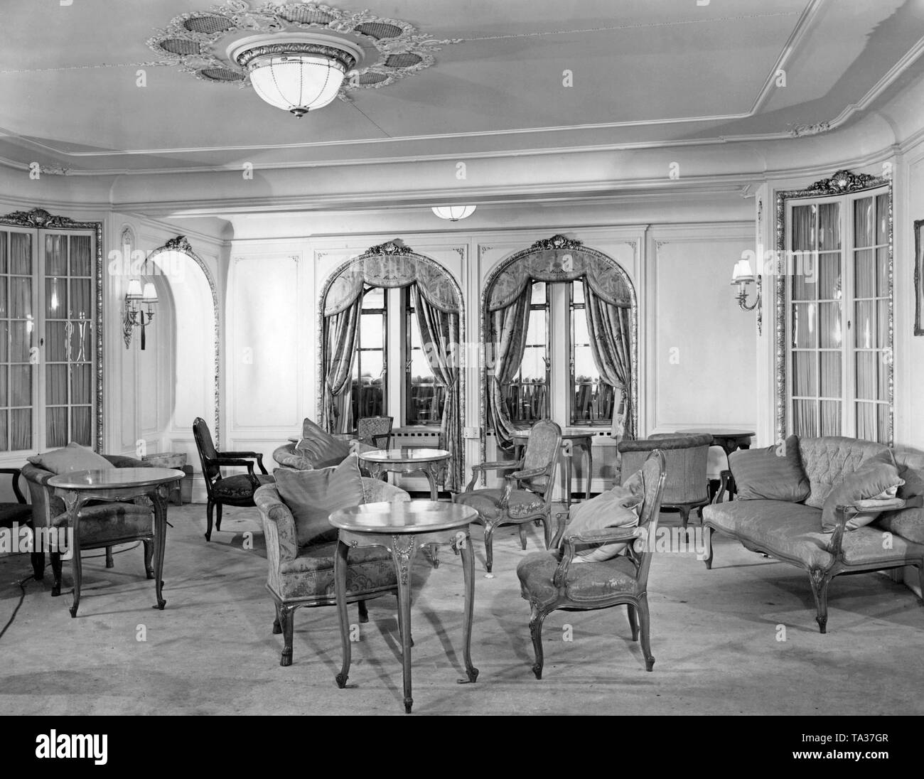 Empress australia Black and White Stock Photos & Images Alamy