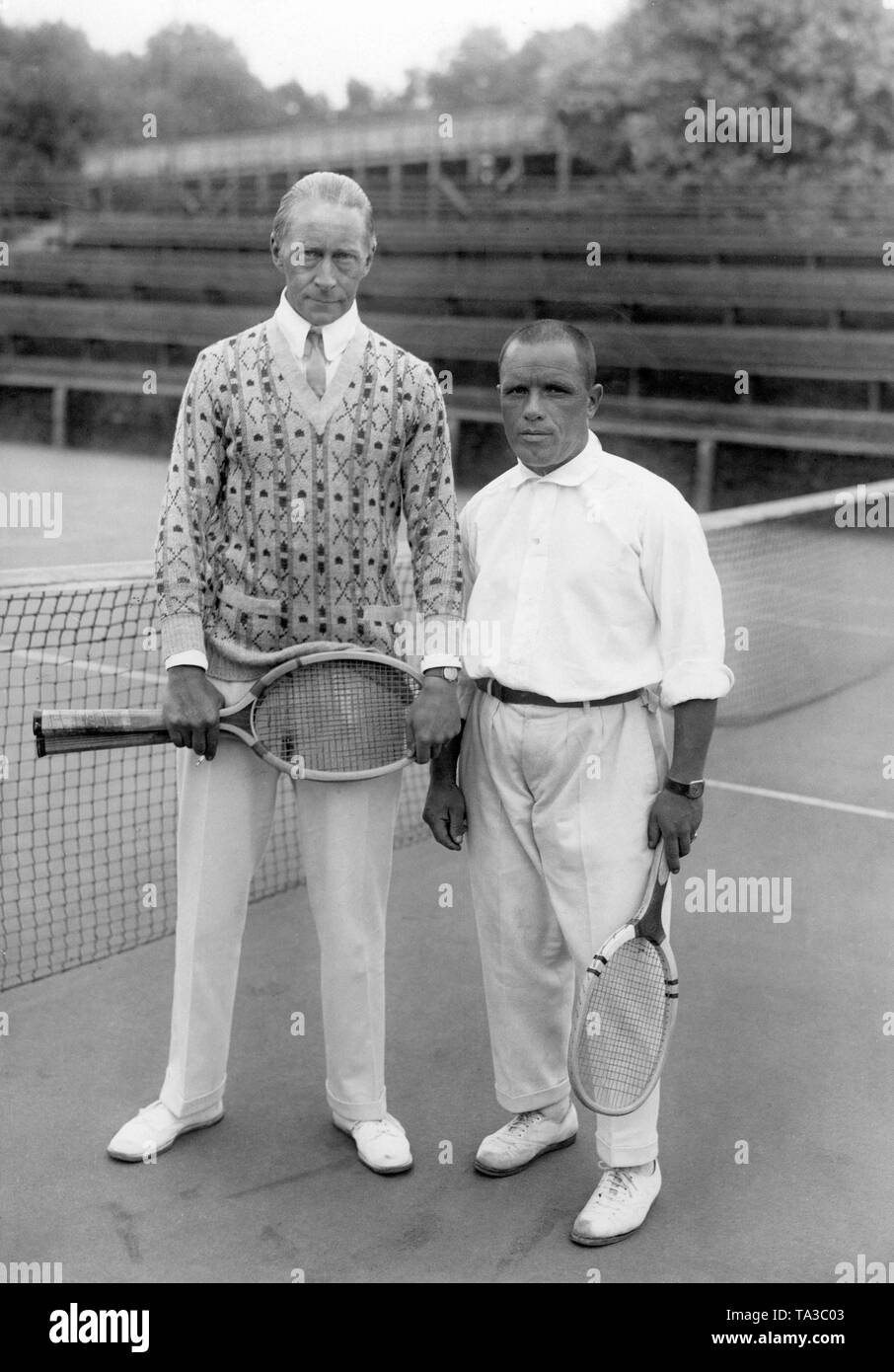 1930s tennis hi-res stock photography and images - Alamy