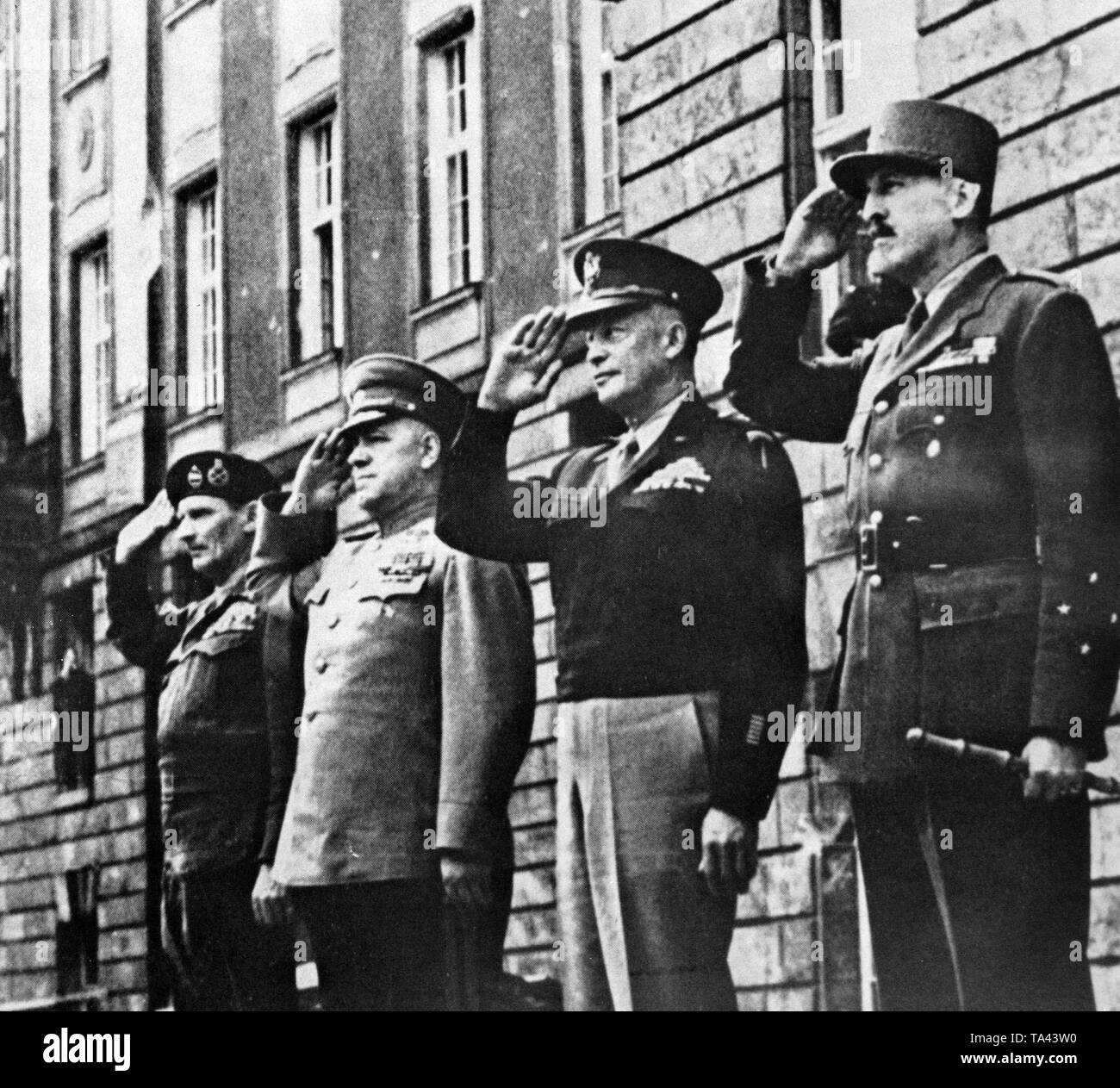 Opening of the Allied Control Council (German: Alliierter Kontrollrat). From left to right: Field Marshal Bernard Montgomery (Great Britain), George K. Zhukov (USSR), Dwight D. Eisenhower (USA) and Jean de Lattre de Tassigny (France) Stock Photo