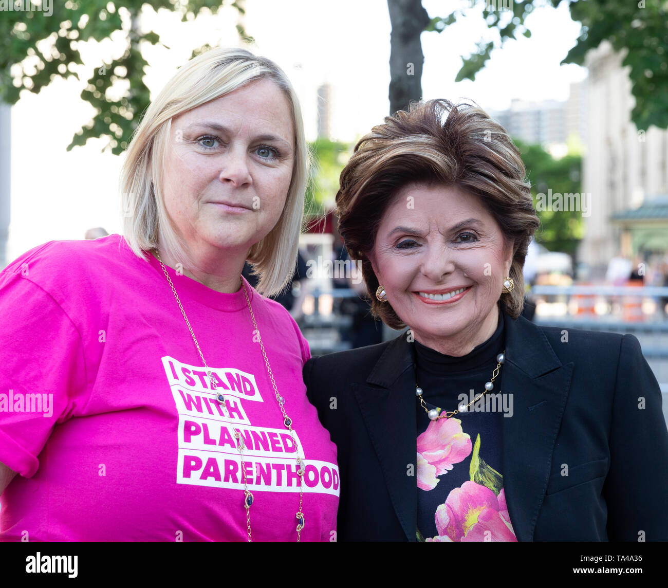 New York, NY - May 21, 2019: Laura McQuade and attorney Gloria Allred attend pro-choice rally for women rights organized by Planned Parenthood on Foley Square Stock Photo