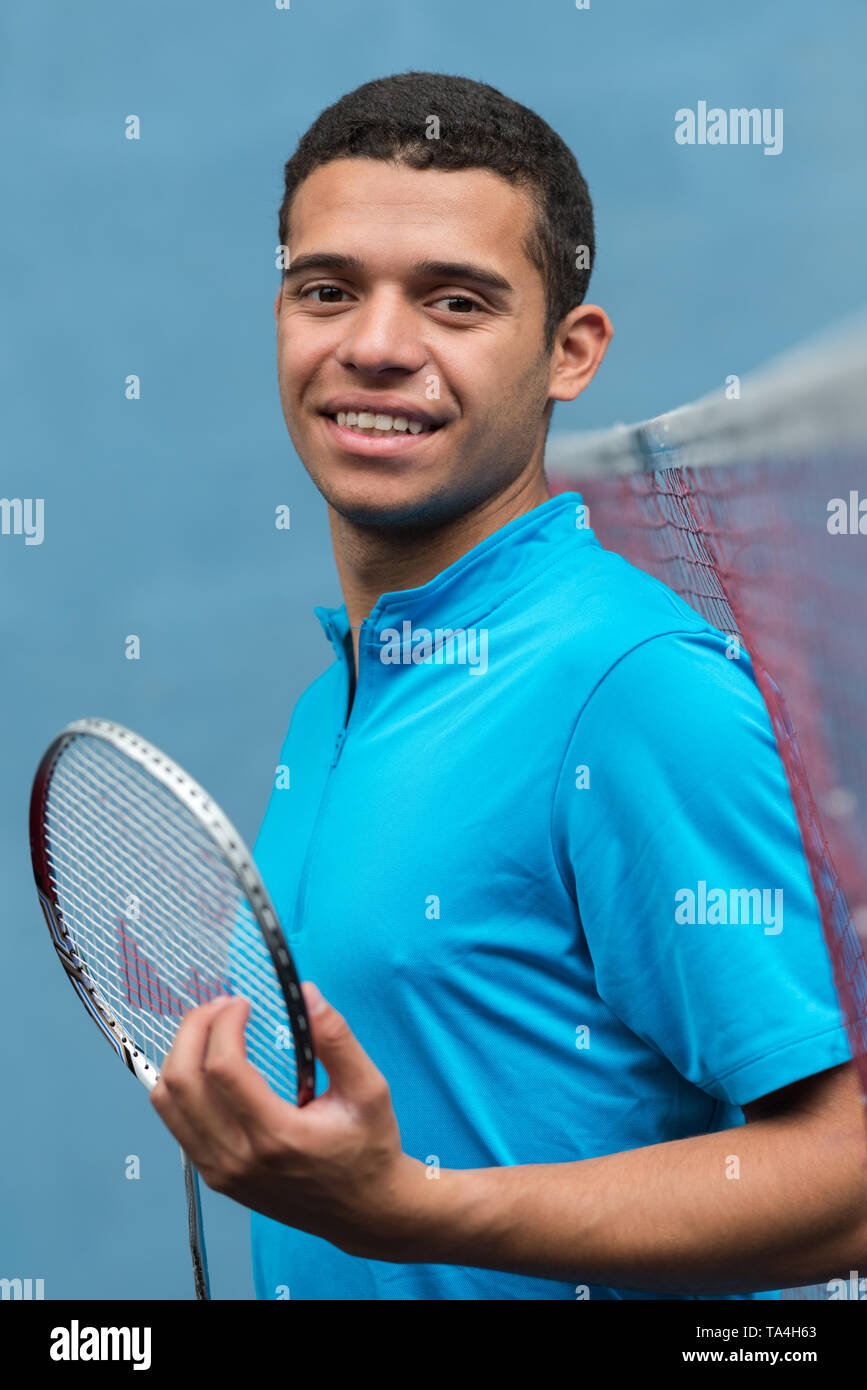 Asian people play badminton hires stock photography and images Alamy