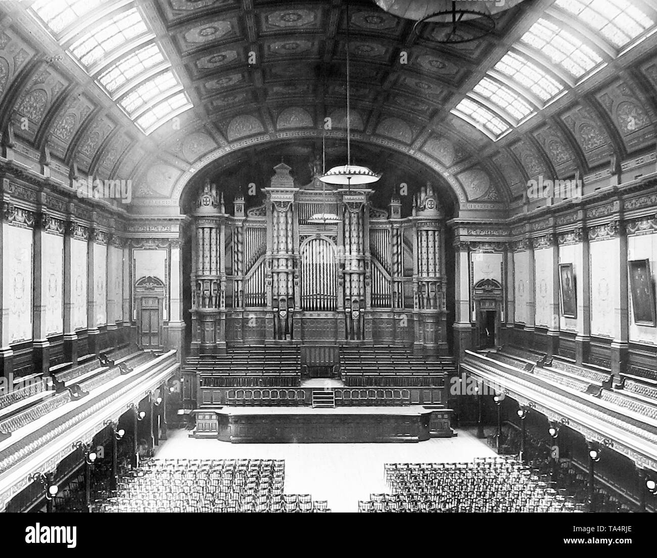 Melbourne town hall interior hires stock photography and images Alamy