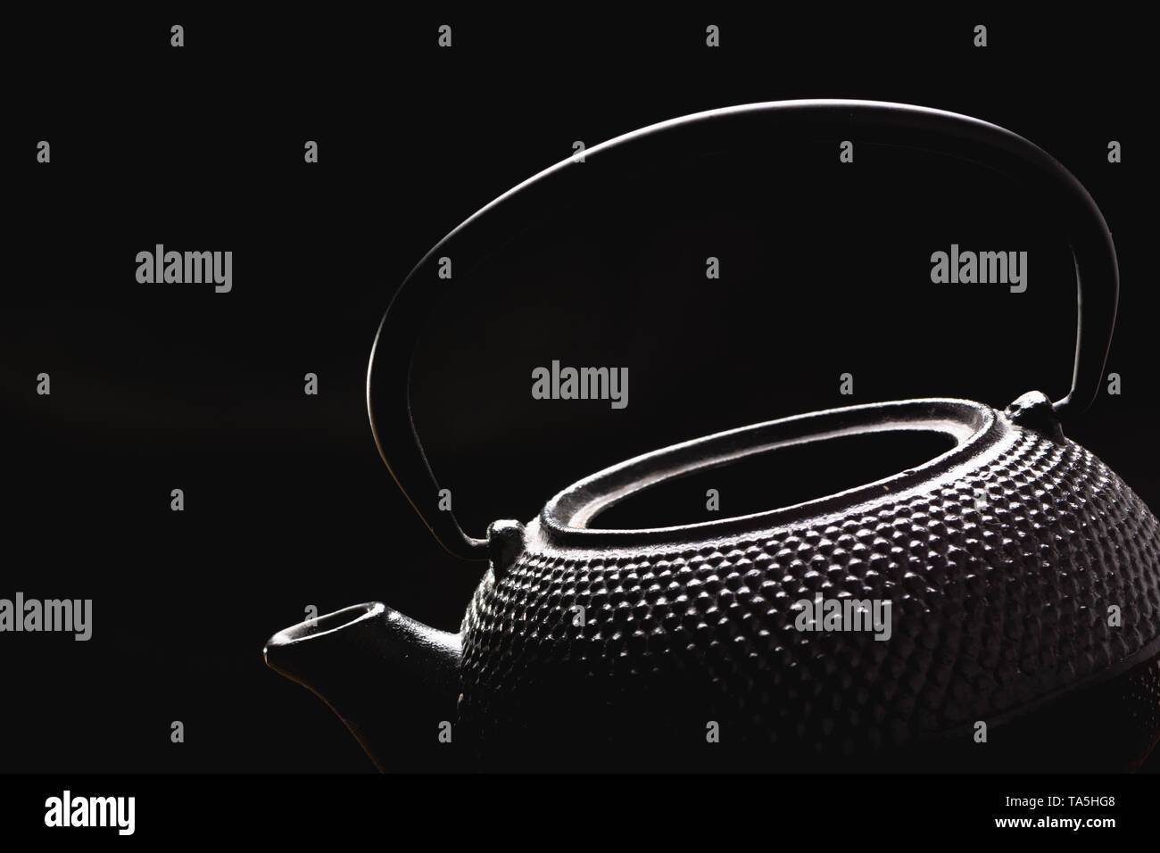 Silhouette teapot hi-res stock photography and images - Alamy