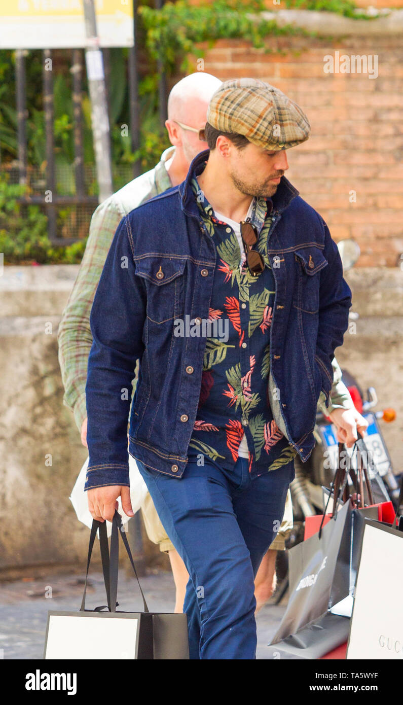 * SPECIAL FEE EXCLUSIVE * Foreign competition. Rome, the American actor ...