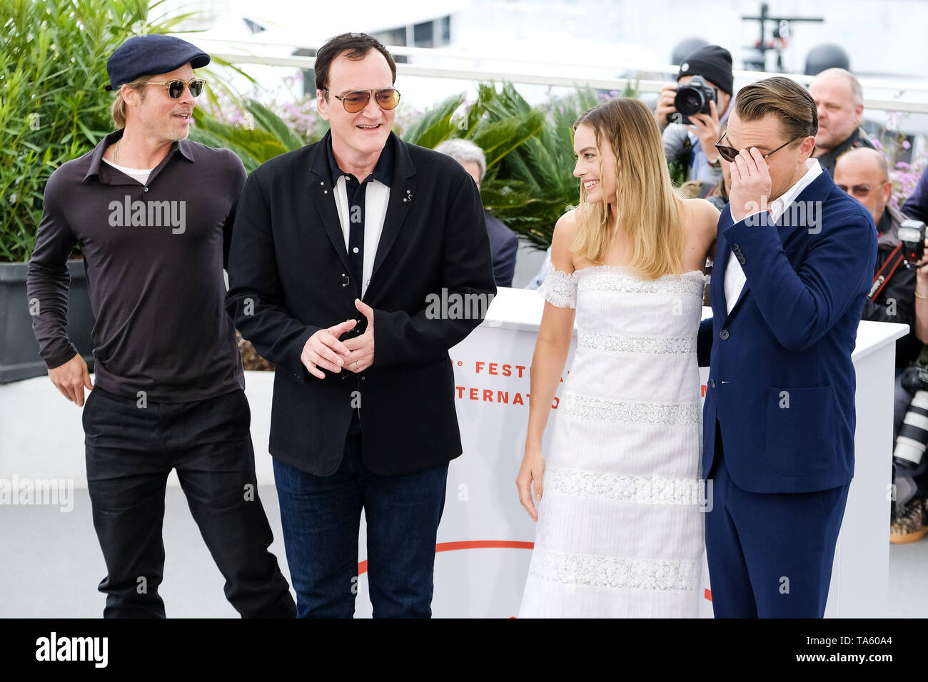 Cannes France 22nd May 19 Cast Poses At A Photocall For Once Upon A Time In Hollywood On Wednesday 22 May 19 At The 72nd Festival De Cannes Palais Des Festivals Cannes