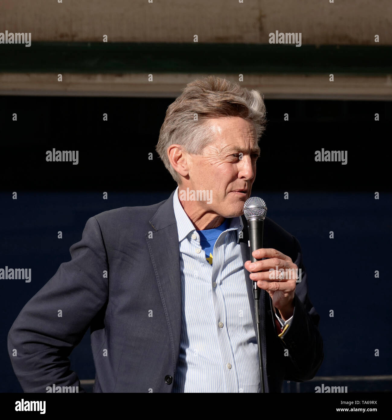 Exeter, UK. 22nd May, 2019. Labour Party rally in Bedford Street and Hustings at Exeter Cathedral. Ben Bradshaw MP. Credit: Anthony Collins/Alamy Live News Stock Photo